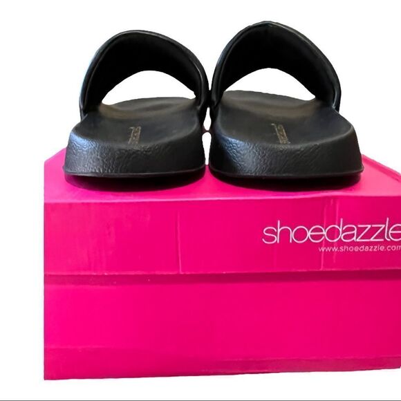 Signature Look Flat Slide Sandal in Black - Picture 7 of 8